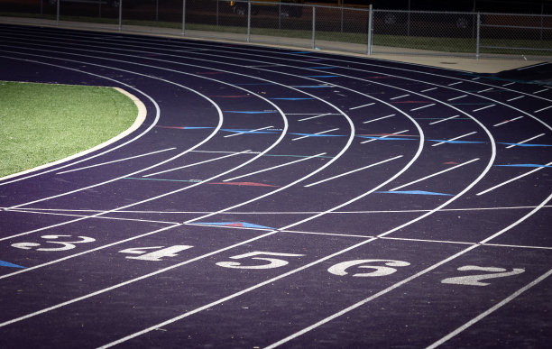 田径竞赛车道图片下载