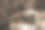一把斧头和木柴的复古照片图片下载