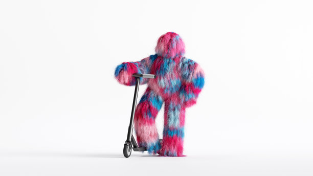 3d渲染，彩色毛茸茸的野兽雪人站在摩托车车辆附近，毛茸茸的怪物卡通人物。毛绒玩具孤立在白色的背景上图片下载