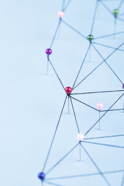 网络与针在蓝色背景图片下载