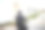 男性通勤者与电动自行车开车回家从办公室库存照片图片下载