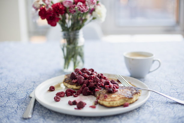 煎饼和树莓图片下载