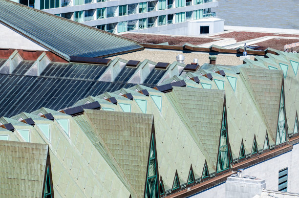 绿色氧化铜角屋顶图片下载