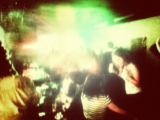 老式grunde复古照片效果城市景观图片下载