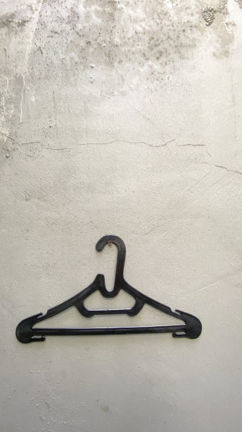 挂在墙上图片下载