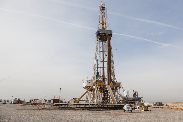 伊拉克油气作业图片下载