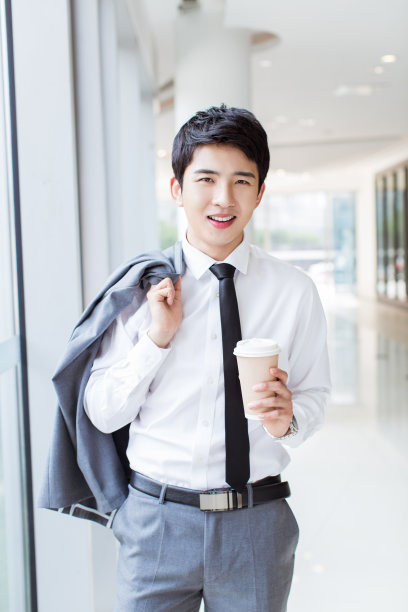 英俊的中国商人图片下载