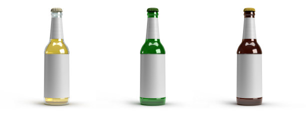 三种类型的啤酒瓶孤立在白色背景图片下载