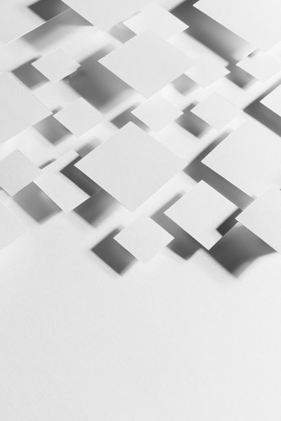 几何抽象背景与飞行菱形在明亮的光与对比梯度黑暗阴影作为边界，复制空间，顶视图。简约风格的未来背景。图片下载