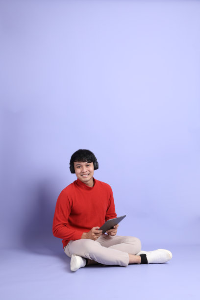 年轻的亚洲人图片下载