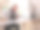 平面设计师/摄影师工作在家庭办公室图片下载