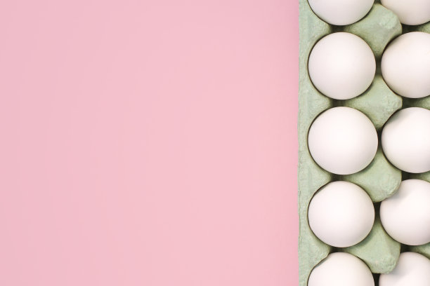 白色的鸡蛋。图片下载