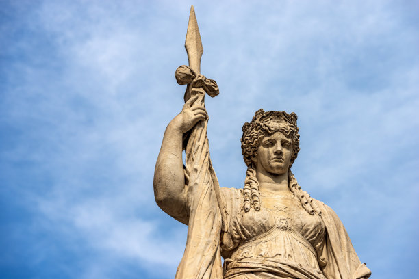 位于意大利特雷维索威尼托的“特雷索纳”独立雕像图片下载