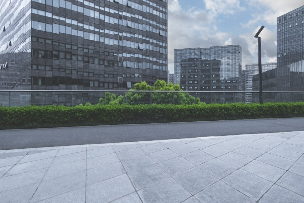 商业区现代建筑的立面图片下载