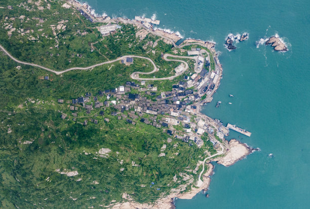 中国浙江省舟山市东极群岛东福山岛航拍全景图片下载