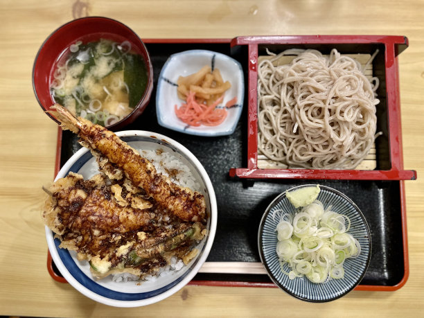 筋荞麦面套餐图片下载