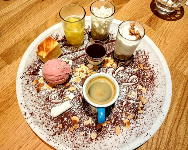 有图案的极品咖啡的特写照片图片下载