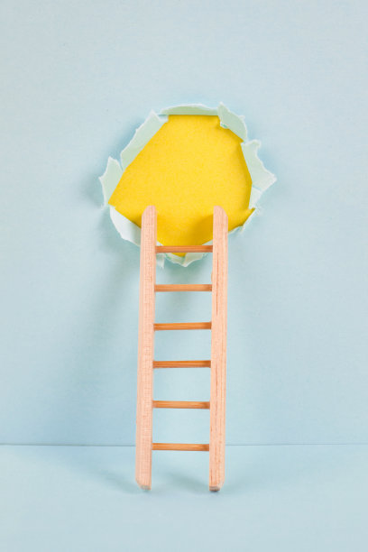 成功阶梯，有目标，教育，营销和经营理念，头脑风暴为新目标，撕纸图片下载