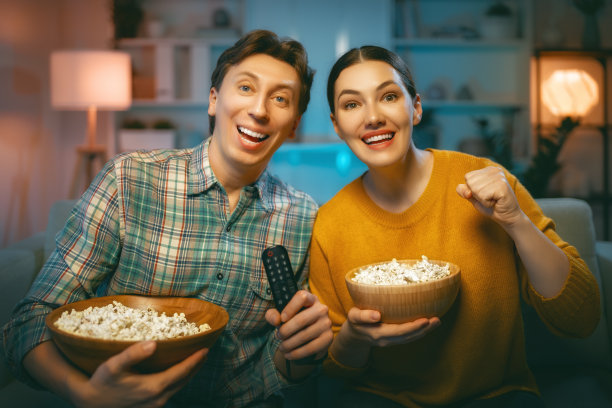 夫妻共度时光。图片下载