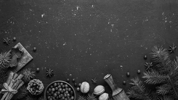 静物圣诞和新年用冷杉树枝图片下载