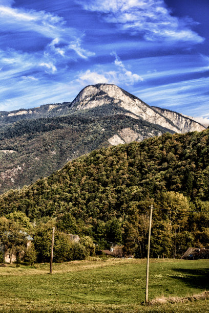 进入法国阿尔卑斯山图片下载