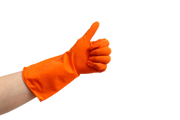 女性手拿放大镜看数字和字母图片下载