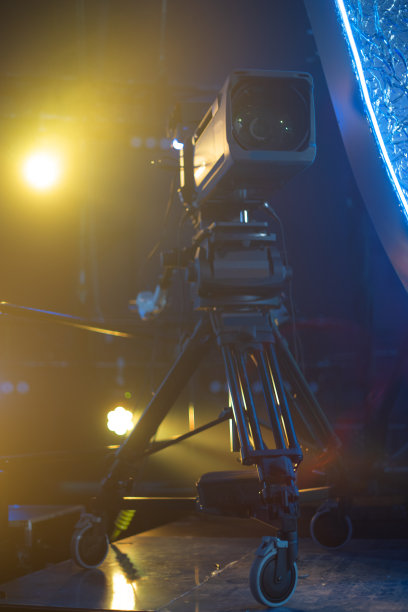 在没有观众的音乐厅里观看音乐会图片下载