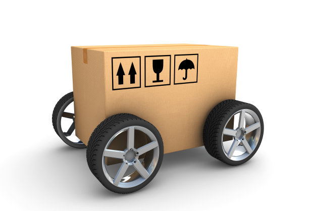 有赛车轮子的纸板箱图片下载