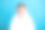 照片肖像兴奋老人在眼罩覆盖毛毯孤立在淡蓝色背景图片下载
