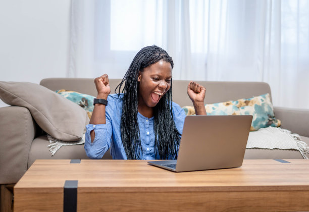 阅读完美的新闻!图片下载