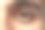 裁剪的特写肖像美丽的男性棕色眼睛看着相机。冷静,细心的看。图片下载