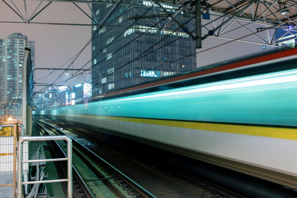 上海的高速地铁图片下载