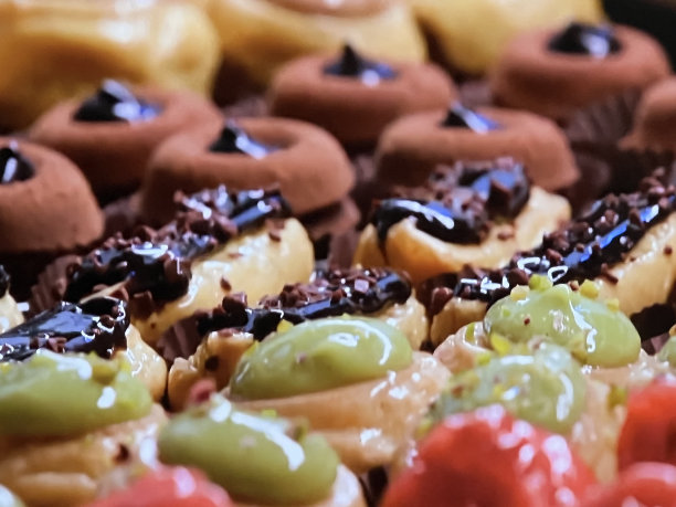 什锦面点展柜图片下载