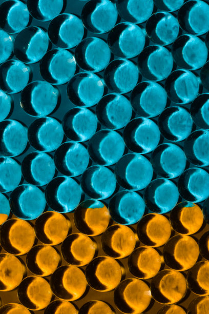 蓝色黄色的未来背景与3d球，创意艺术现代设计墙纸图片下载