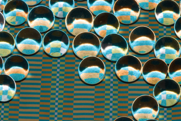 蓝色黄色复古现代壁纸与3d球反映颜色，艺术mdoerni复古设计图片下载