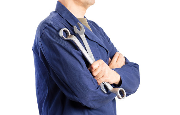 男性机修工和工作工具图片下载