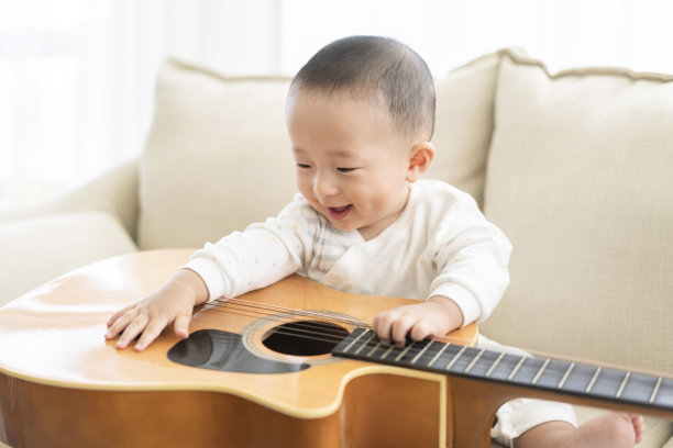 宝宝爱音乐图片下载