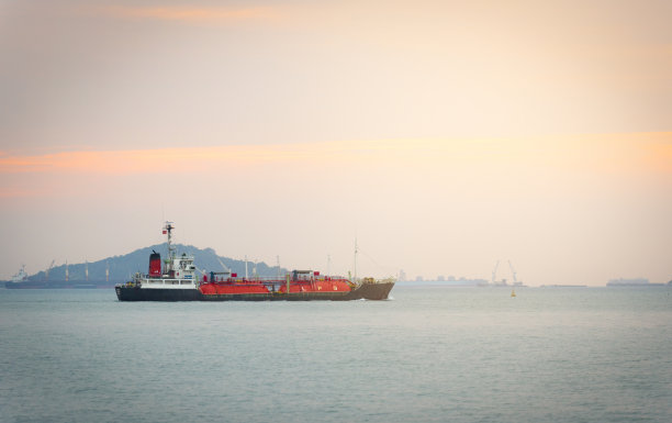 运输天然气液化石油气。坐船图片下载