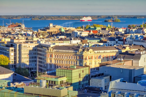 芬兰赫尔辛基市中心海滨城市景观图片下载