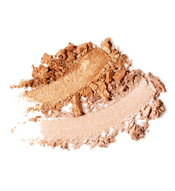 眼影涂在白色背景上图片下载