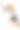 快乐的小女孩和柔软的玩具考拉在床上。图片下载