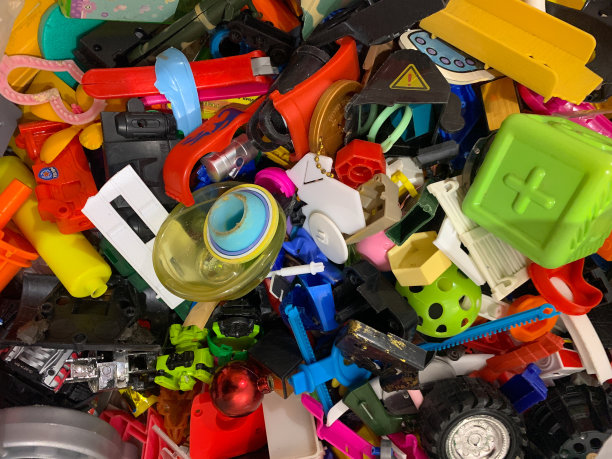 一大堆不同颜色的玩具图片下载