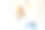 商务女性坐在明亮的现代办公室后面，她的办公桌上有许多办公室的东西，她的脸上有画着眼睛的便签和睡觉图片下载