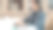 快乐兴奋的女商人工作与笔记本电脑和感到欣快赢得网上彩票图片下载