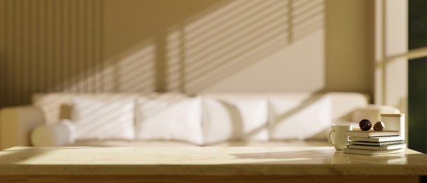 拷贝空间的现代咖啡桌对模糊最小舒适的客厅图片下载