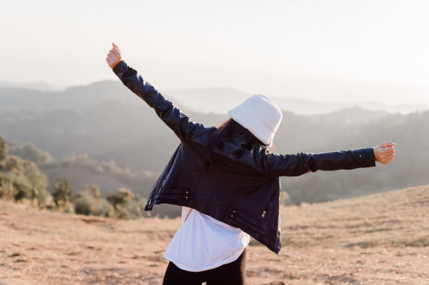 女人的肖像图片下载