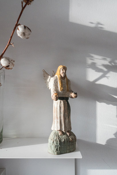 石头天使雕像图片下载