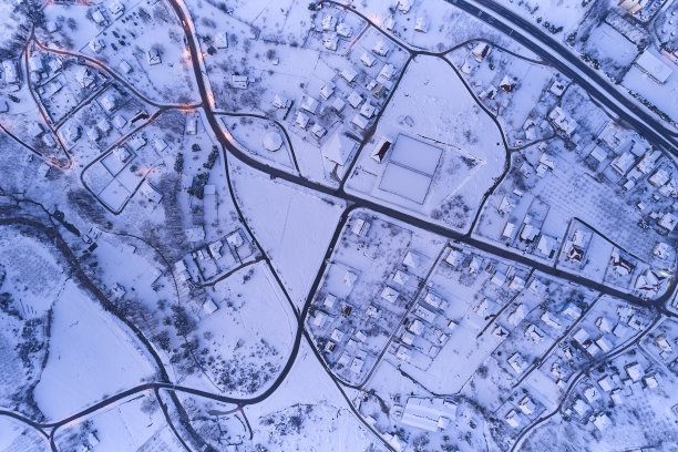 鸟瞰图，土耳其郊区的传统房屋图片下载