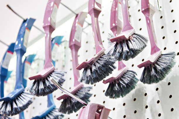 商店里的家用塑料刷图片下载