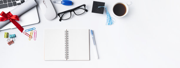 在线学习和远程毕业典礼的毕业典礼设计理念。图片下载